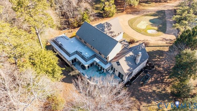 276 Colony Trl, Lanexa, VA 23089