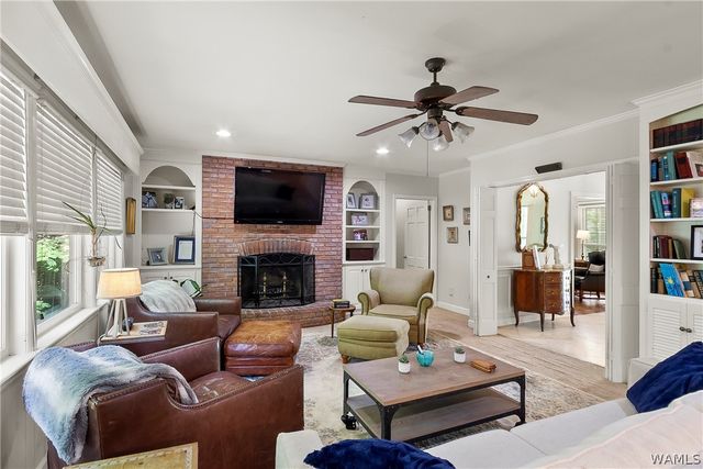 27 Beech, Tuscaloosa, AL 35404