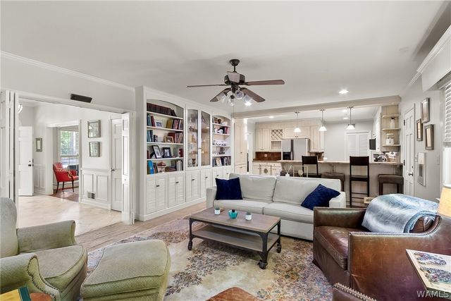 27 Beech, Tuscaloosa, AL 35404