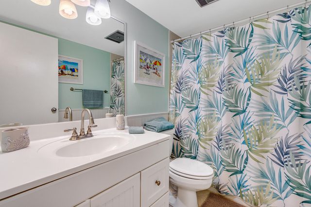 420 Celestial Way 301, Juno Beach, FL 33408