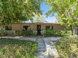 19976 Cornelian, Apple Valley, CA 92308