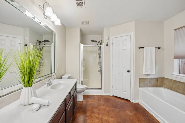 229 S Lakeview Drive, Lake Dallas, TX 75065