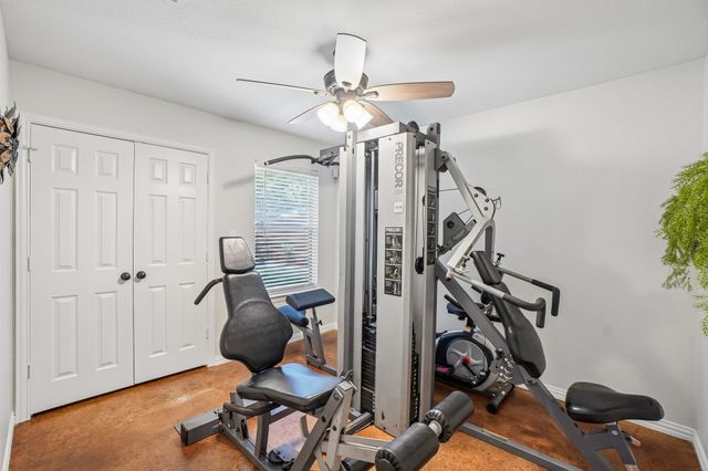 229 S Lakeview Drive, Lake Dallas, TX 75065