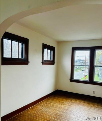 66 California Street, Buffalo, NY 14213