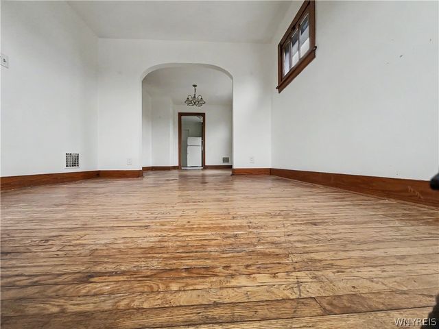 66 California Street, Buffalo, NY 14213