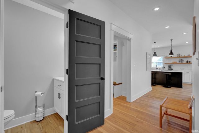 526 E Lucy Lane, Ellettsville, IN 47429