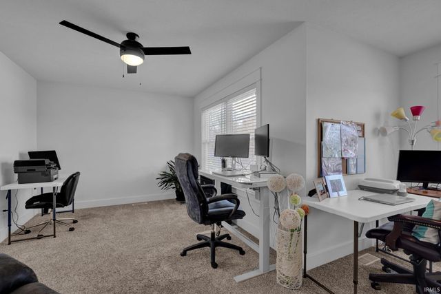 526 E Lucy Lane, Ellettsville, IN 47429