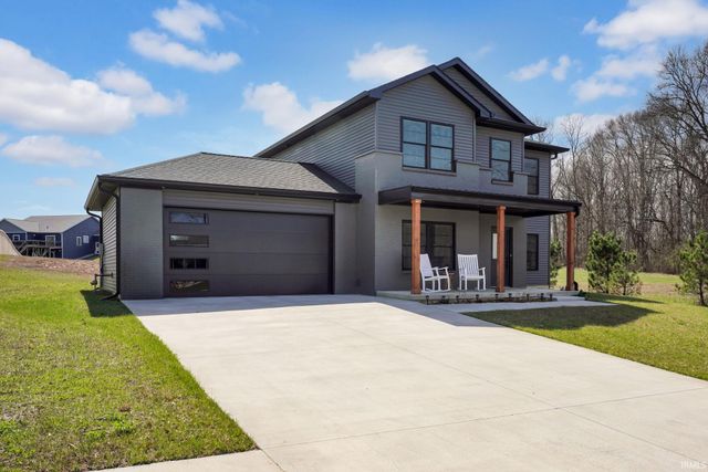 526 E Lucy Lane, Ellettsville, IN 47429