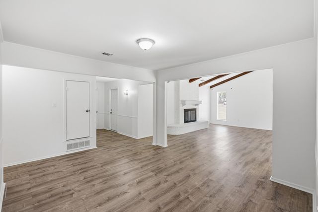 6106 Laredo Court, Granbury, TX 76049