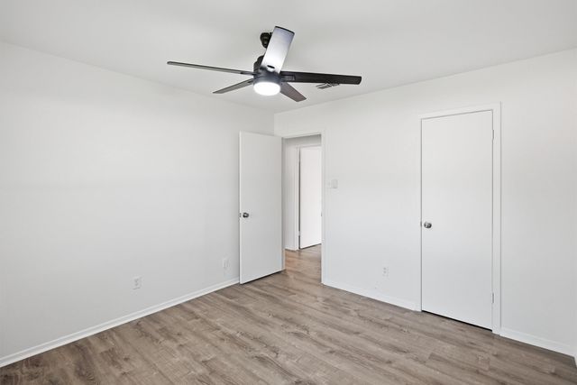 6106 Laredo Court, Granbury, TX 76049