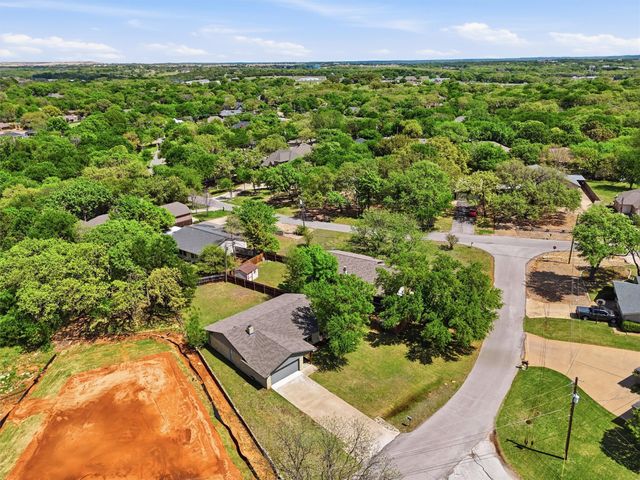 6106 Laredo Court, Granbury, TX 76049