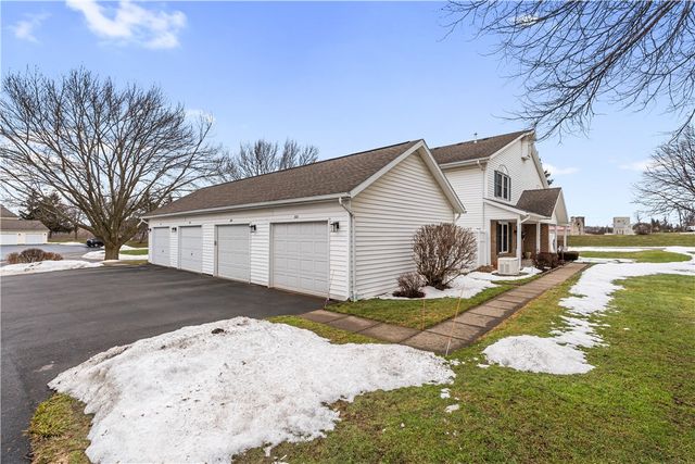 111 Dessie, Henrietta, NY 14586