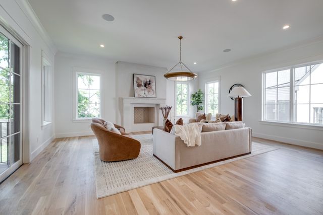 332 Kelly Glenn Ct, Brentwood, TN 37027