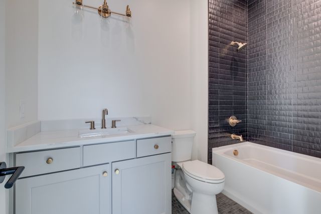 332 Kelly Glenn Ct, Brentwood, TN 37027