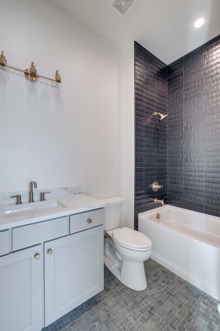 332 Kelly Glenn Ct, Brentwood, TN 37027
