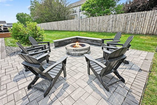 4734 Pleasant Meadow Circle, Saint Joseph, MI 49085