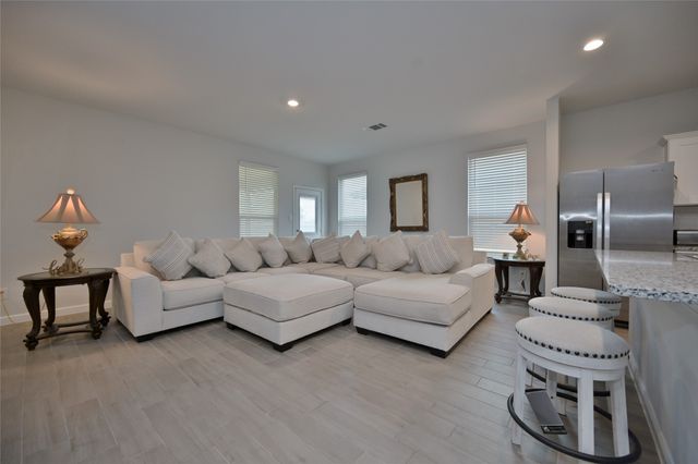 4524 Fringetree Way, Fort Worth, TX 76036