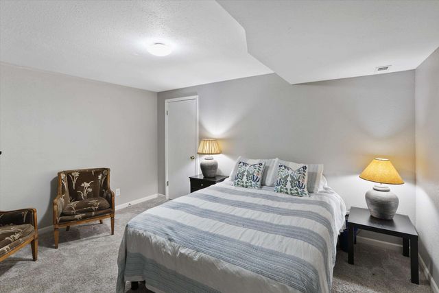 1805 S Timberlane Dr, Spokane Valley, WA 99037