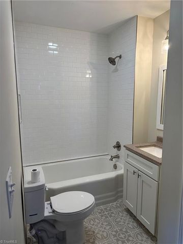2093 Craig Street, Winston-salem, NC 27103