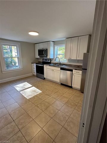 2093 Craig Street, Winston-salem, NC 27103
