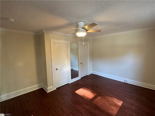 2093 Craig Street, Winston-salem, NC 27103