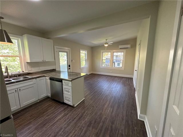 2093 Craig Street, Winston-salem, NC 27103