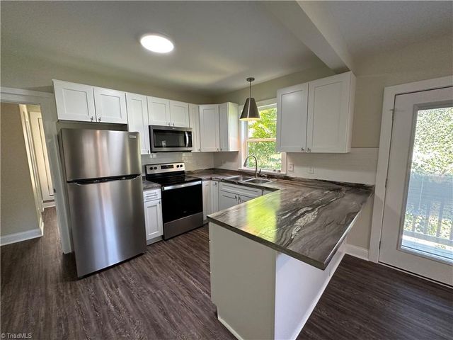 2093 Craig Street, Winston-salem, NC 27103