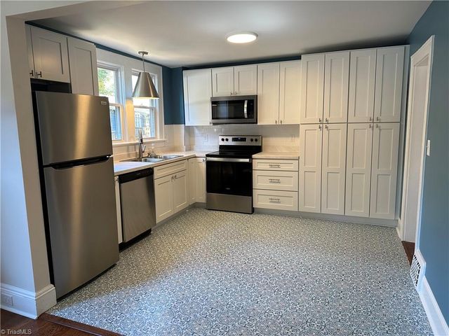 2093 Craig Street, Winston-salem, NC 27103