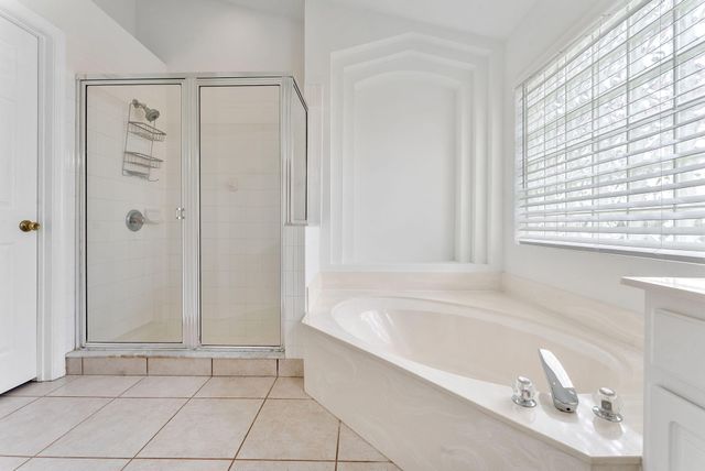 981 Delray Lakes Drive, Delray Beach, FL 33444