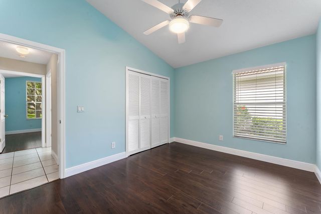 981 Delray Lakes Drive, Delray Beach, FL 33444