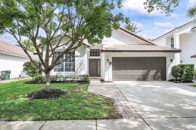 981 Delray Lakes Drive, Delray Beach, FL 33444