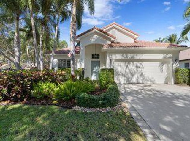 981 Delray Lakes Drive, Delray Beach, FL 33444