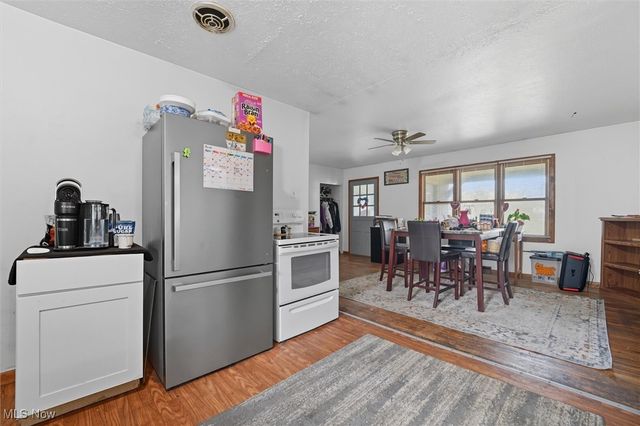 13137 Old State Road, Huntsburg, OH 44046