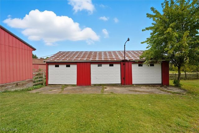 13137 Old State Road, Huntsburg, OH 44046