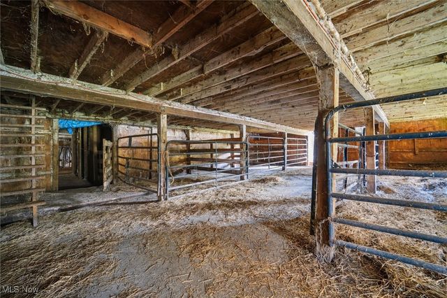 13137 Old State Road, Huntsburg, OH 44046