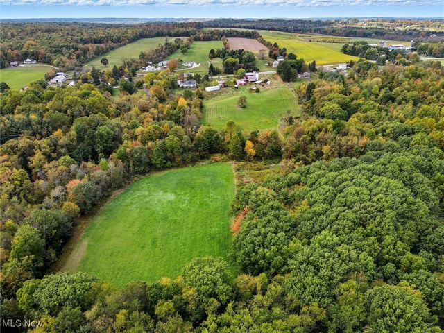 13137 Old State Road, Huntsburg, OH 44046