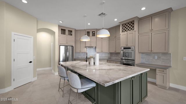 4060 E CANYON Way, Chandler, AZ 85249