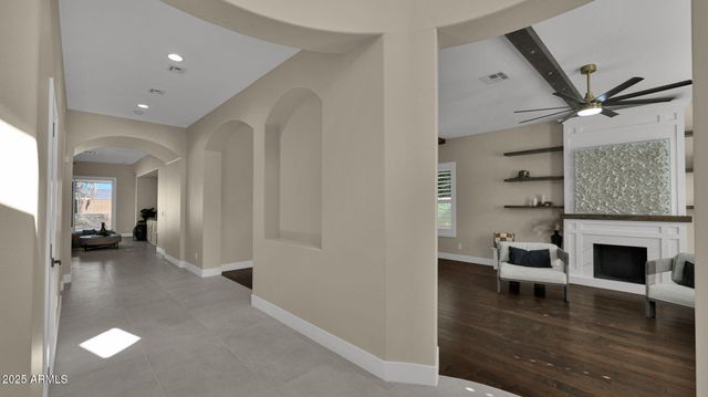 4060 E CANYON Way, Chandler, AZ 85249