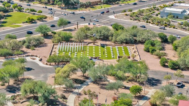 4060 E CANYON Way, Chandler, AZ 85249