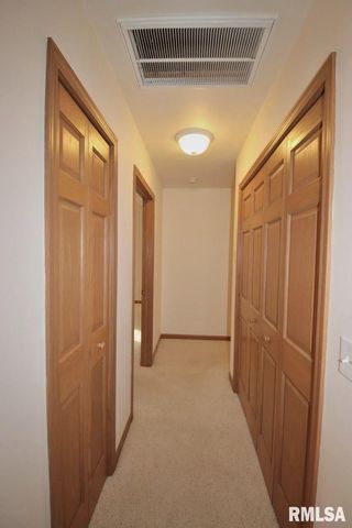 1424 FAIRVIEW Court, Pekin, IL 61554