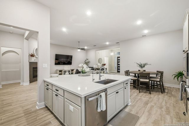 24718 Resort Pkwy, San Antonio, TX 78261