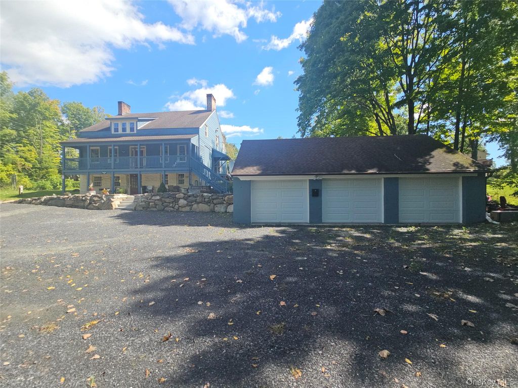 967 Little Britain Road, New Windsor, NY 12553 — exterior