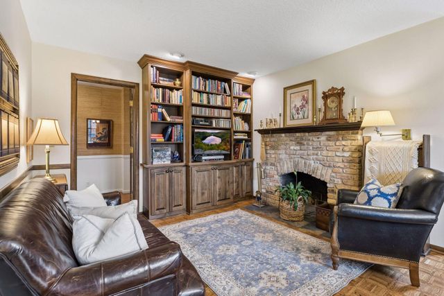 615 Narcissus Lane N, Plymouth, MN 55447