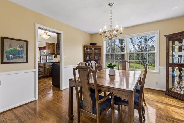 615 Narcissus Lane N, Plymouth, MN 55447