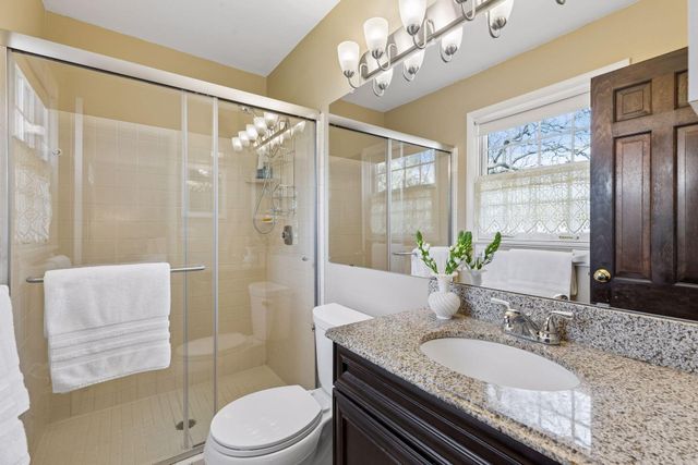 615 Narcissus Lane N, Plymouth, MN 55447