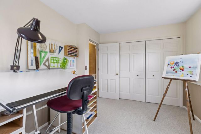 615 Narcissus Lane N, Plymouth, MN 55447