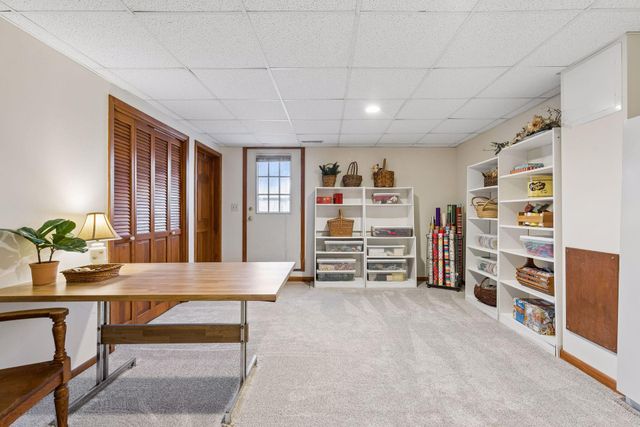 615 Narcissus Lane N, Plymouth, MN 55447