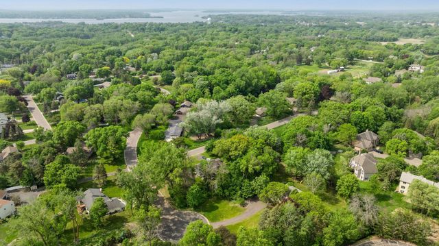 615 Narcissus Lane N, Plymouth, MN 55447