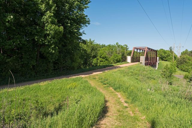 615 Narcissus Lane N, Plymouth, MN 55447