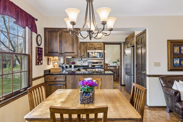 615 Narcissus Lane N, Plymouth, MN 55447